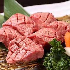 【歓送迎会にピッタリ！個室有】牛タン食べ放題 飲み放題 黒毛和牛焼肉 九田家 池袋店特集写真1