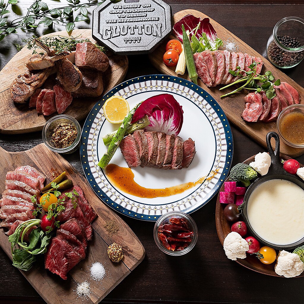 お肉料理を中心にご用意しております！