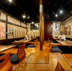 掘りごたつ席最大30名様OK!!20名様以上でフロア貸切が可能。