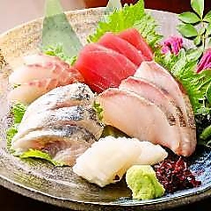 日本酒専門店 萬亮の特集写真