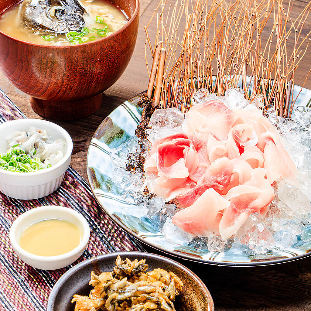 博多で食べれる鯉のあらい！癖や臭みもなく絶品です！