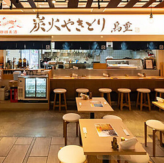 炭火やきとり鳥重 名古屋クロスコートタワー店の雰囲気2