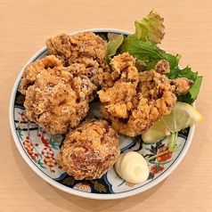 若鶏の名物唐揚げ