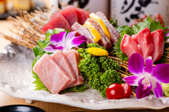まぐろ奉行とかに代官 有楽町店のおすすめ料理1