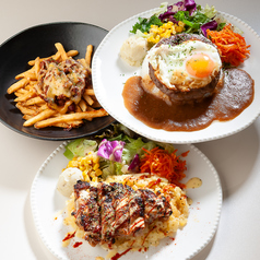 【高崎で味わうニューヨークの味】人気のライスプレート♪ロコモコやNYチキンオーバーライスも◎の写真