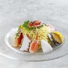 海鮮冷麺セット(ランチ:5/11~9/30まで)