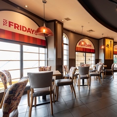 舞浜で昼飲み♪アメリカンな雰囲気でお出迎え！