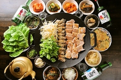 韓国鍋 オモニ 梅田店の写真