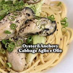 カキとアンチョビキャベツのペペロンチーノ