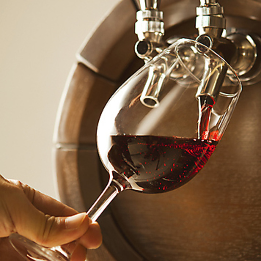 世界各国70種類以上の厳選ワインがずらり…★美味しいワインをお手軽に愉しみたいときに…！