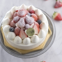 サプライズケーキ