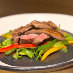 炭焼き牛タン青椒肉絲（夏-秋）