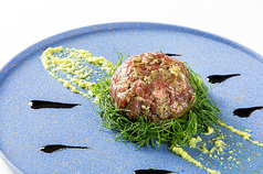 本マグロのタルタル  BLUEFIN TUNA STEAK TARTAR 