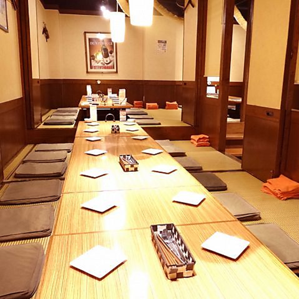 ご宴会大歓迎！最大40名様まで半個室風の座敷で宴会可能★座敷でゆったりご宴会をお楽しみください♪