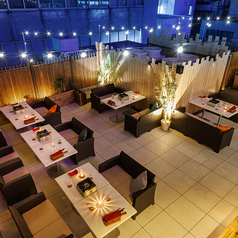 ロケーション抜群のMIRAIタワーが一望できるルーフトップビアガーデンも60席完備しております。