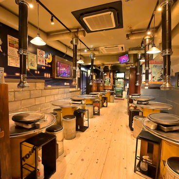 とんちゃん 上野店の雰囲気1