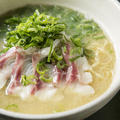 料理メニュー写真 鯛のダシ100％麺　［自家製牛肉辣油添え］