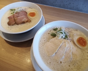 鶏白湯そば 鶏すけのおすすめ料理1