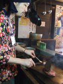 お肉を選んで店員さんに焼いてもらいます♪