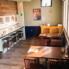 4名様がけのテーブルのお席です。