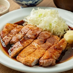 食堂ニューベイブの特集写真