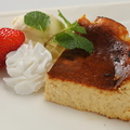 料理メニュー写真 バスクチーズケーキ(basque cheesecake)