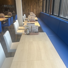 テーブル席は様々な人数に対応可能です♪※写真はイメージです