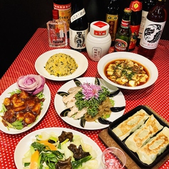 本格麻婆豆腐や餃子を堪能！≪全６品≫【２Ｈ飲放付】激安コース3500円♪の写真