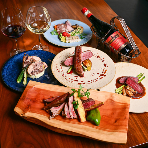 立川のジビエ料理が自慢のワインバーで種類豊富なジビエ・山の幸をお楽しみください