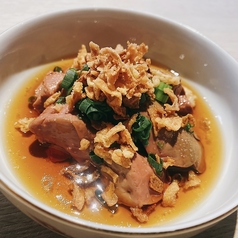 低温調理した鶏レバー胡麻油