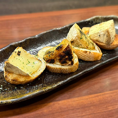 カマンベールチーズの藁焼き