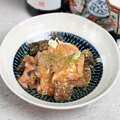 鮪塩辛とクリームチーズの和え物