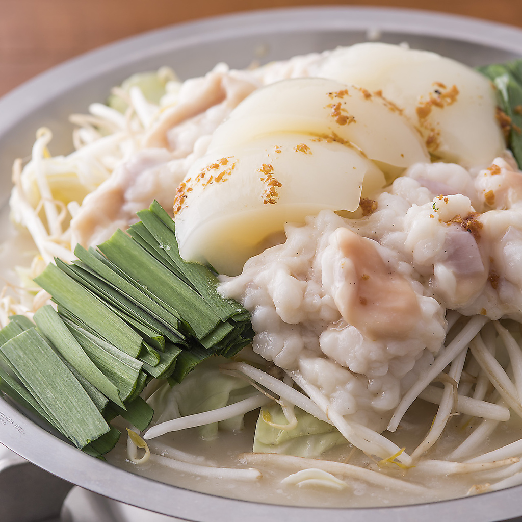 ☆イスウといえばやっぱり美肌コラーゲン鍋。季節限定など年間通して楽しめるのも魅力☆