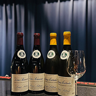 お酒に合うスナック類をご用意してます。