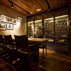 和牛焼肉NIKUGEN 赤坂店の雰囲気3