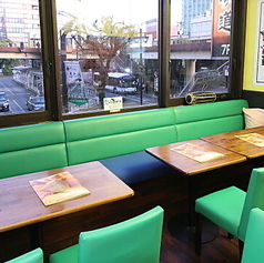 アジアンダイニング RAJA ラージャ 津田沼店の雰囲気2