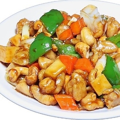 鶏肉とカシューナッツ炒め/ 鶏肉と唐辛子炒め/ 肉団子甘酢（or醤油味） 各