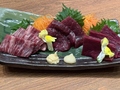 料理メニュー写真&nbsp;くじら刺身三種盛り