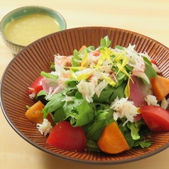 ずわい蟹と春菊サラダ　青りんごドレッシング