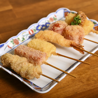 自慢の串揚げが楽しめるお得な飲み放題付きコースも◎