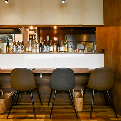 お一人様やカップルでのご利用におすすめなカウンター席