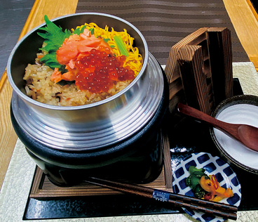 骨付鳥 呼鶏呼光のおすすめ料理1