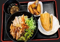 【お食事にぴったり】本場ベトナム料理を満喫できる充実のセットメニュー◎焼き肉混ぜブンセット！の写真