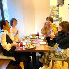 ランチは土日祝のみ