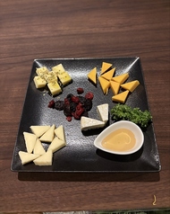 チーズの盛り合わせ