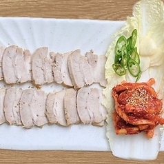 柔らか豚肉とキムチで巻く本格ポッサムの写真