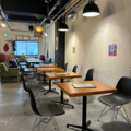 Cafe&VAPE Dr Vapor ドクターベイパーの雰囲気1