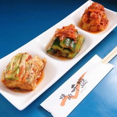 【オーナーこだわりの自家製キムチ！】の写真