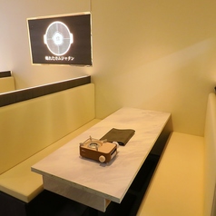 6名様がけのテーブルのお席です。