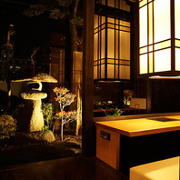 手入れされたお庭を眺めながらお肉を楽しめます。